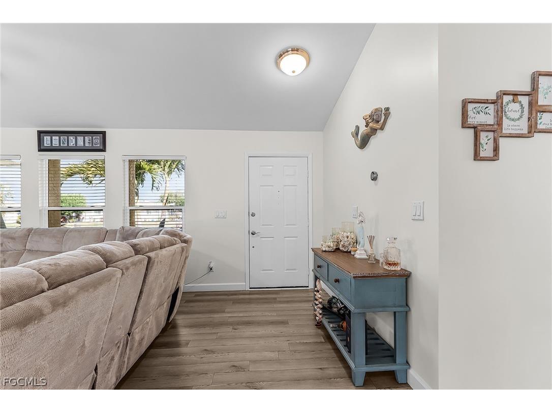 2114 Bolado Parkway Cape Coral FL 33990 2026007527 image7