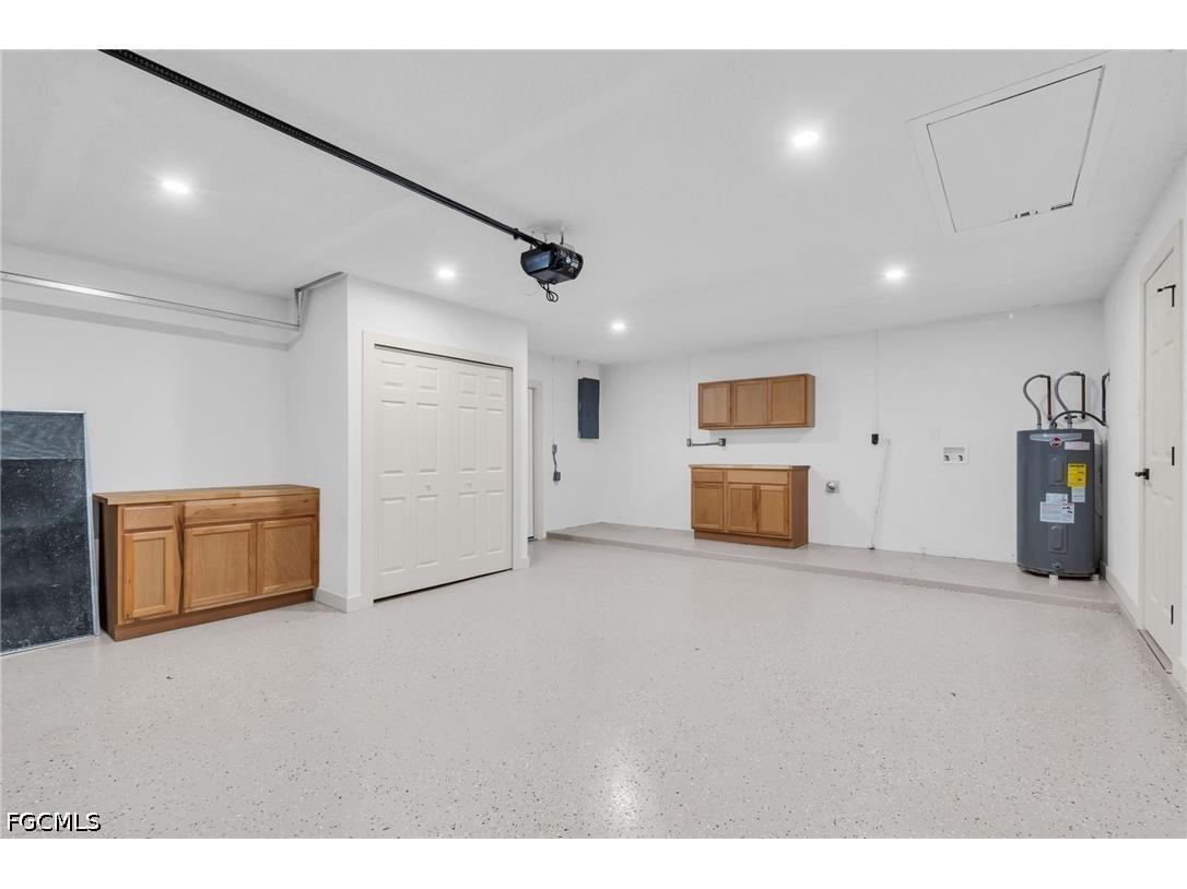 2114 Davis Boulevard Fort Myers FL 33905 2026024776 image15