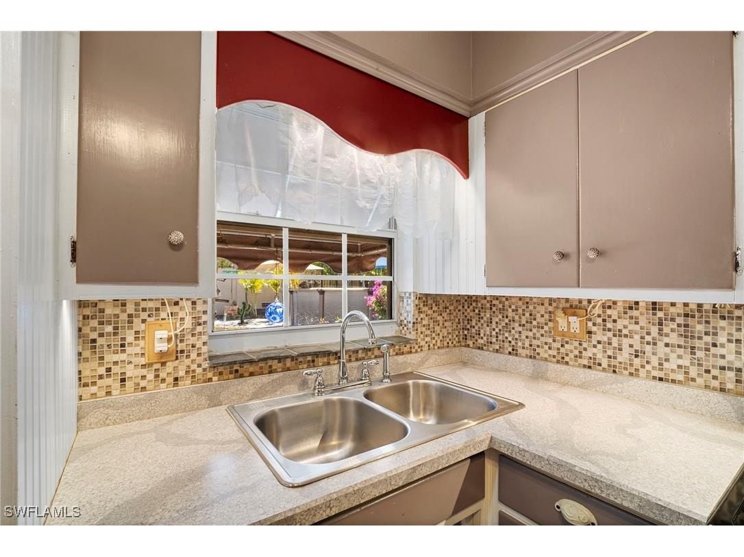 2114 E Gardenia Circle North Fort Myers FL 33917 226004190 image16