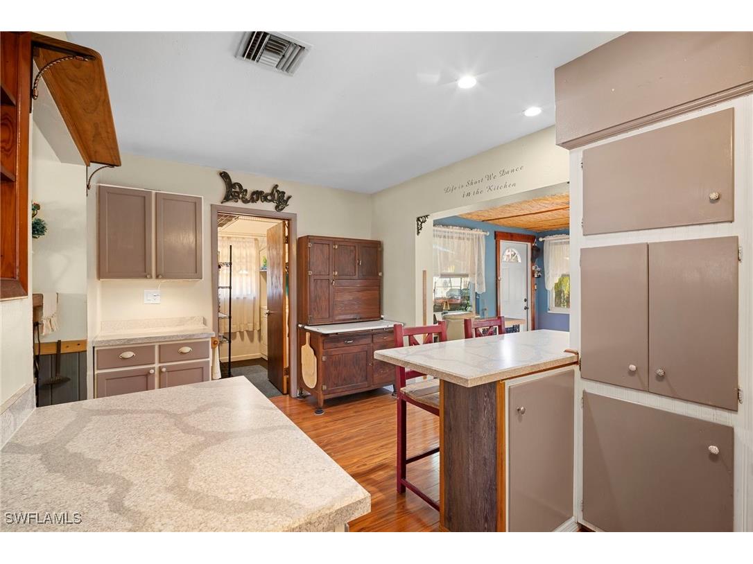 2114 E Gardenia Circle North Fort Myers FL 33917 226004190 image17