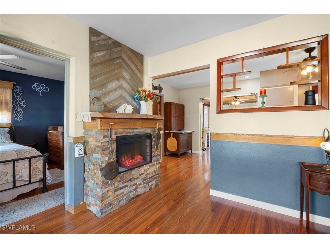 2114 E Gardenia Circle North Fort Myers FL 33917 226004190 image8