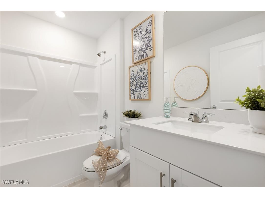 2114 NE 2nd Avenue Cape Coral FL 33909 225083605 image18