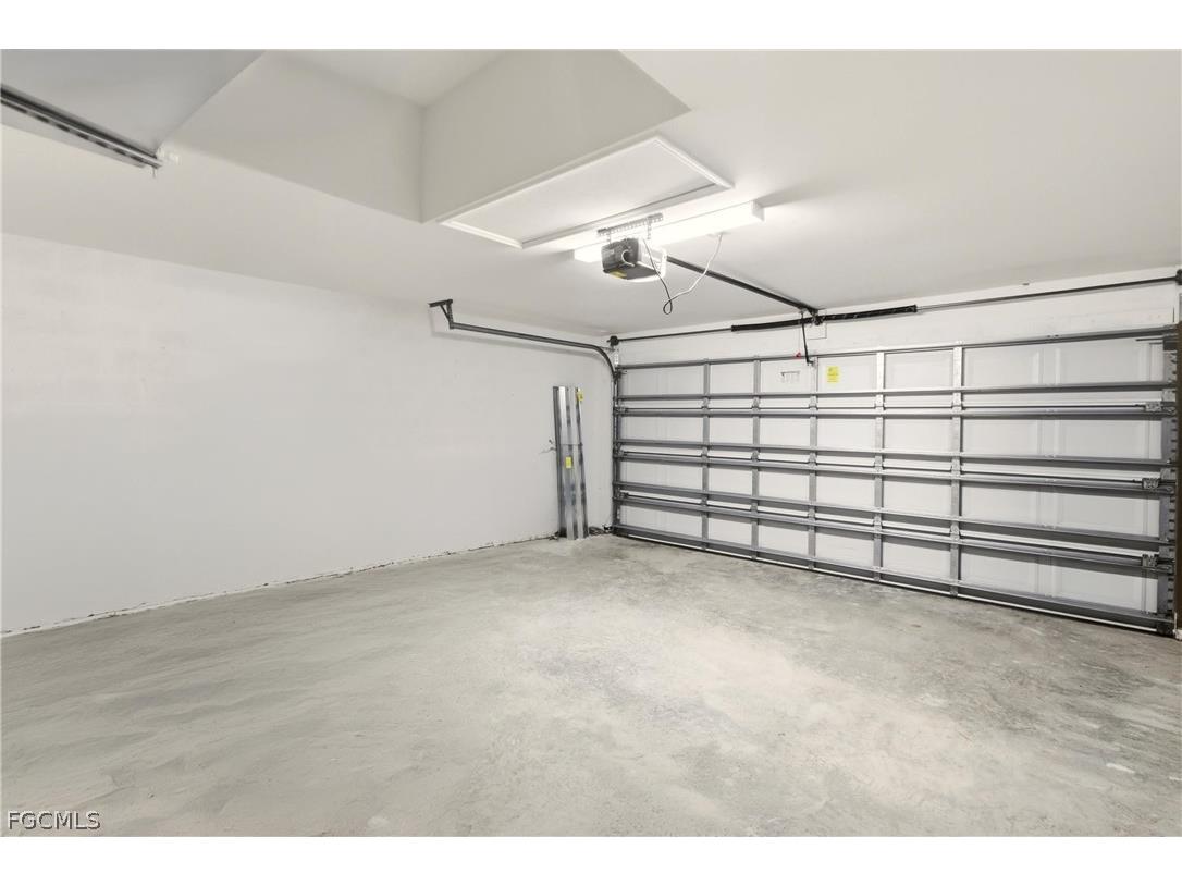 2114 NW 6th Place Cape Coral FL 33993 2026010506 image27