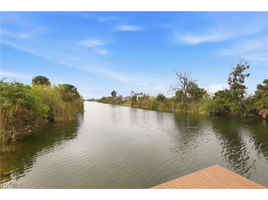 2114 NW 6th Place Cape Coral FL 33993 2026010506 image40