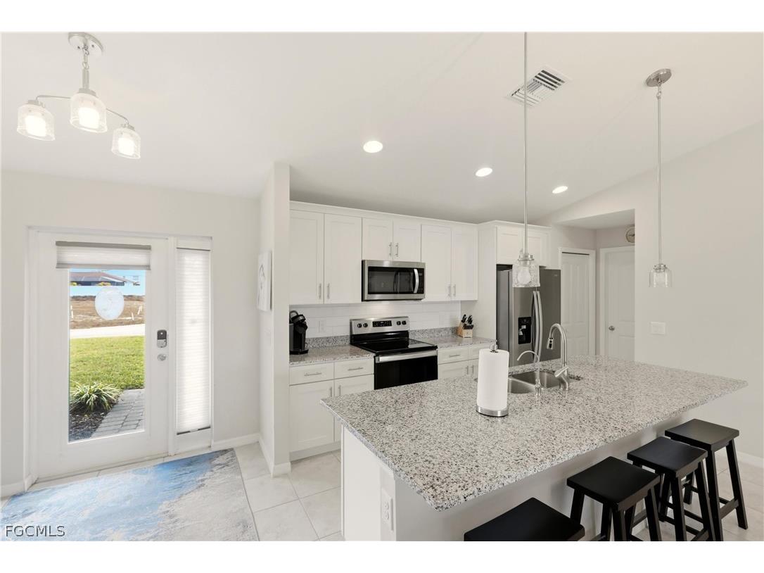 2114 NW 6th Place Cape Coral FL 33993 2026010506 image6