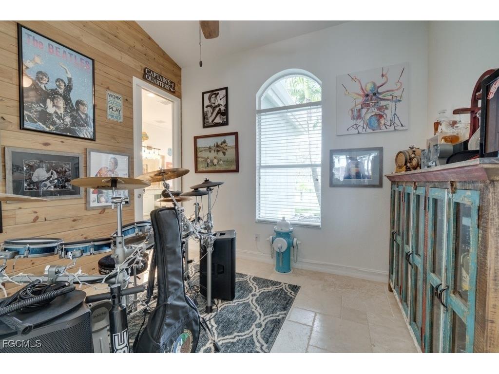2114 SW 29th Terrace Cape Coral FL 33914 2025024909 image11