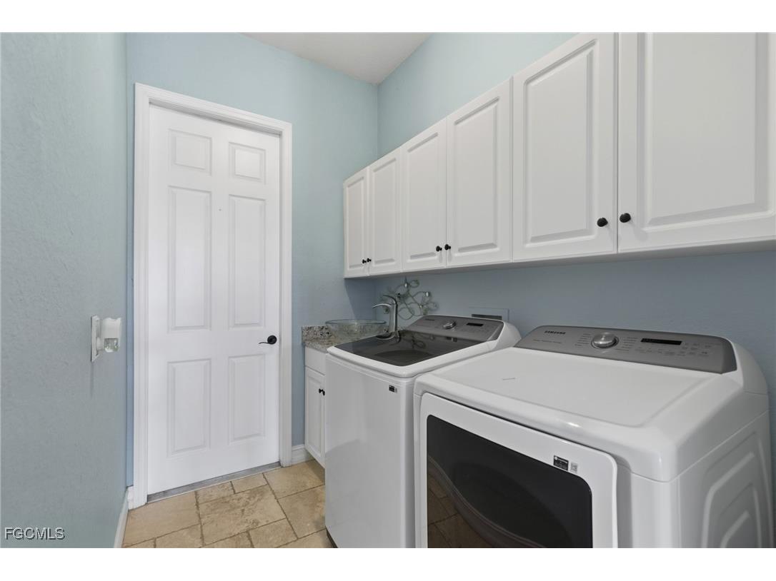 2114 SW 29th Terrace Cape Coral FL 33914 2025024909 image19