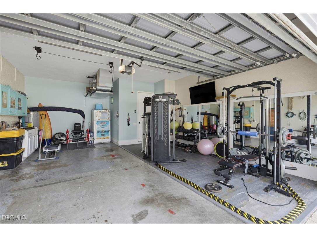 2114 SW 29th Terrace Cape Coral FL 33914 2025024909 image25