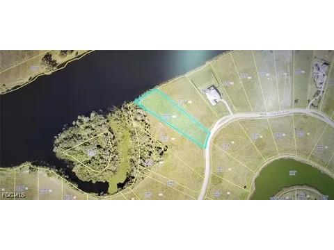 2114 Silk Bay Boulevard Alva FL 33920 2025021977 image2