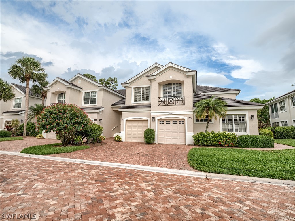2115 Aberdeen Lane #203 Naples FL 34109 224040105 image1