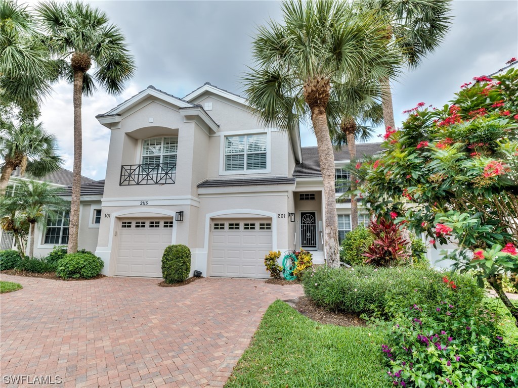2115 Aberdeen Lane #3-201 Naples FL 34109 223033006 image1