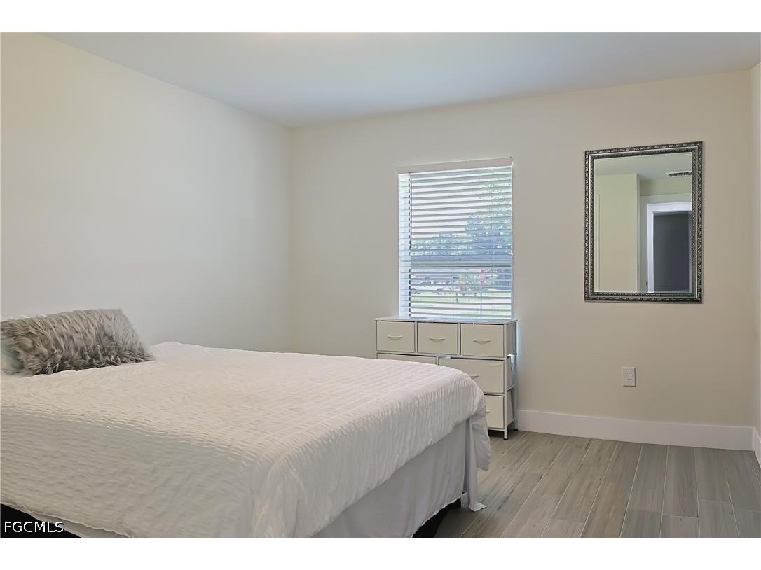 2115 Bahama Avenue Fort Myers FL 33905 2026028748 image16