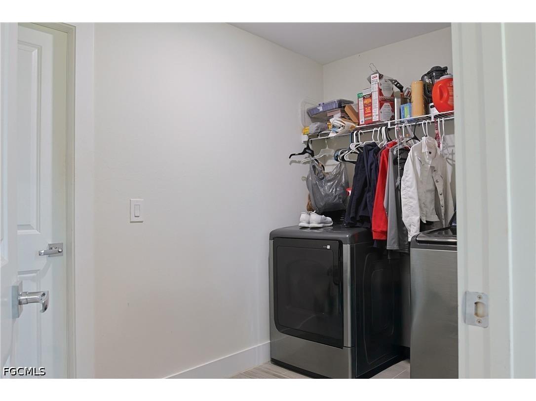 2115 Bahama Avenue Fort Myers FL 33905 2026028748 image26