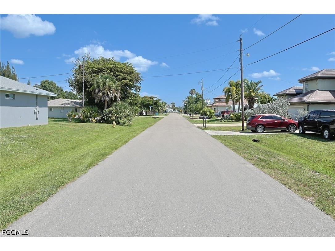 2115 Bahama Avenue Fort Myers FL 33905 2026028748 image31