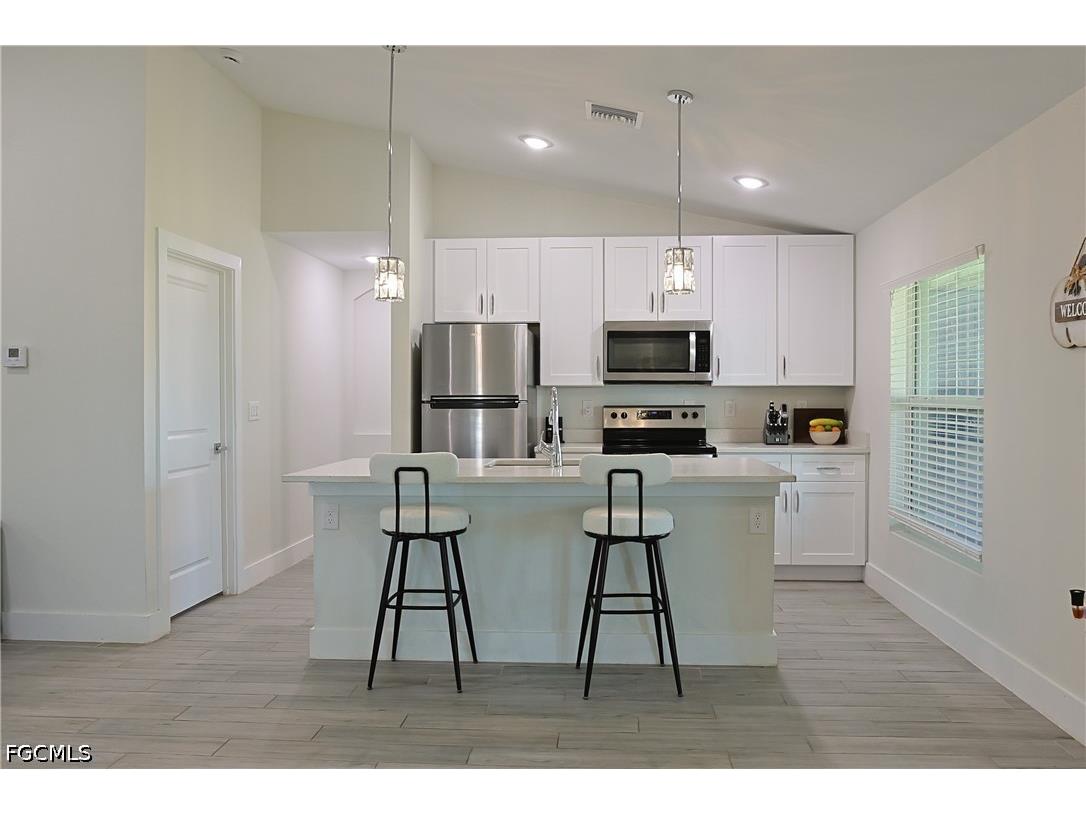 2115 Bahama Avenue Fort Myers FL 33905 2026028748 image7