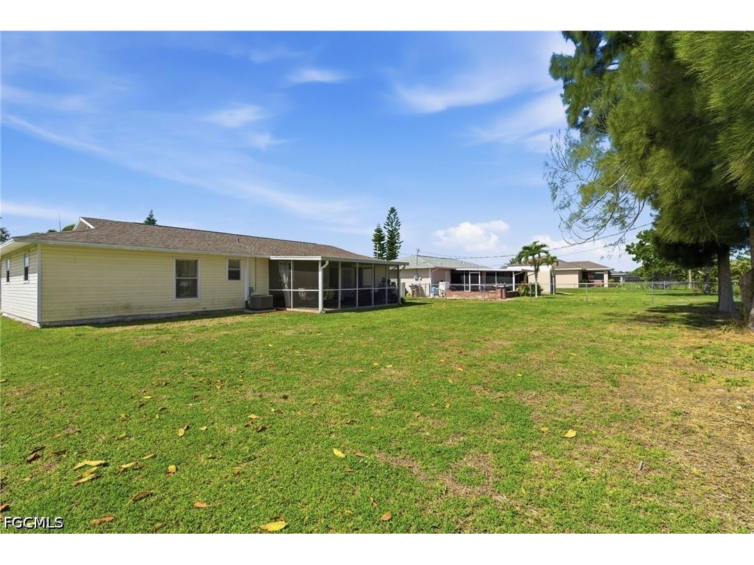2115 NE 25th Street Cape Coral FL 33909 2026013722 image24
