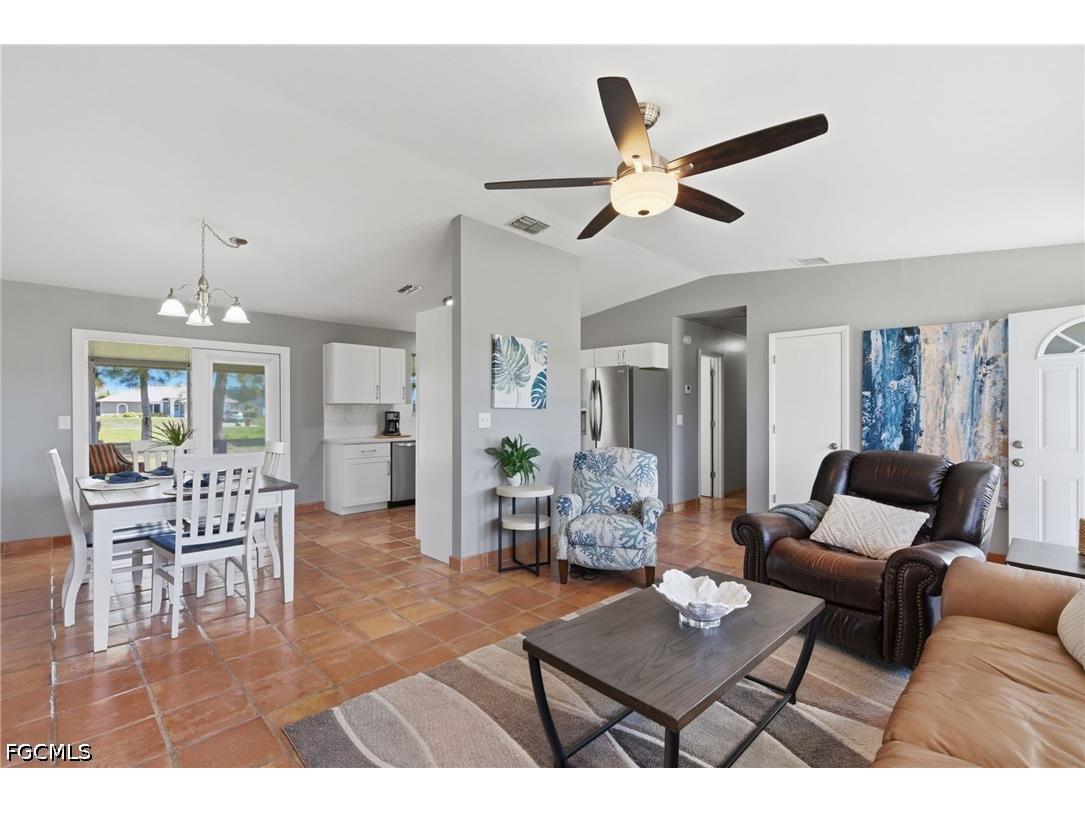 2115 NE 25th Street Cape Coral FL 33909 2026013722 image3