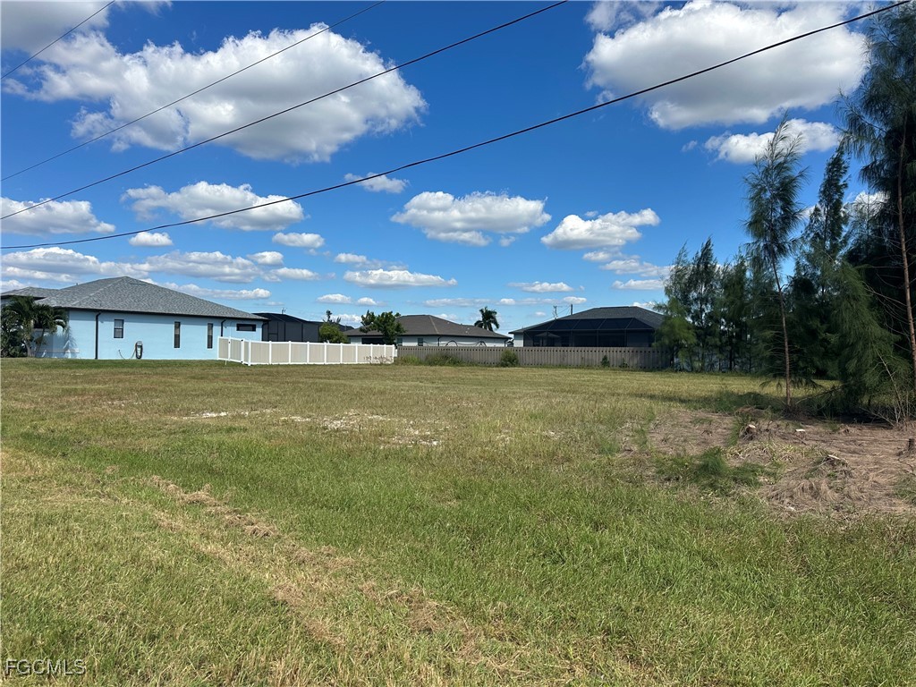 2115 NW 41st Place Cape Coral FL 33993 2025015845 image4