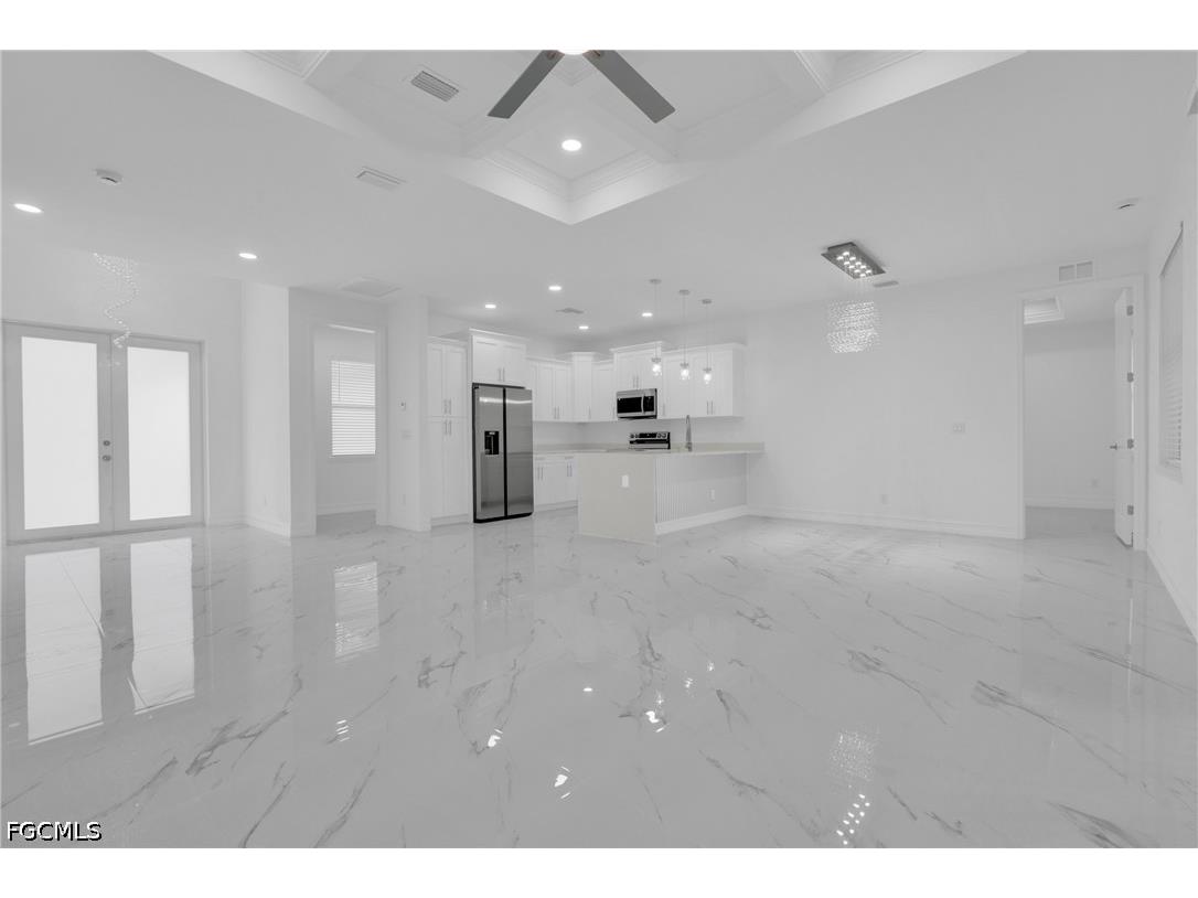 2115 Polar Avenue Alva FL 33920 2026015067 image7