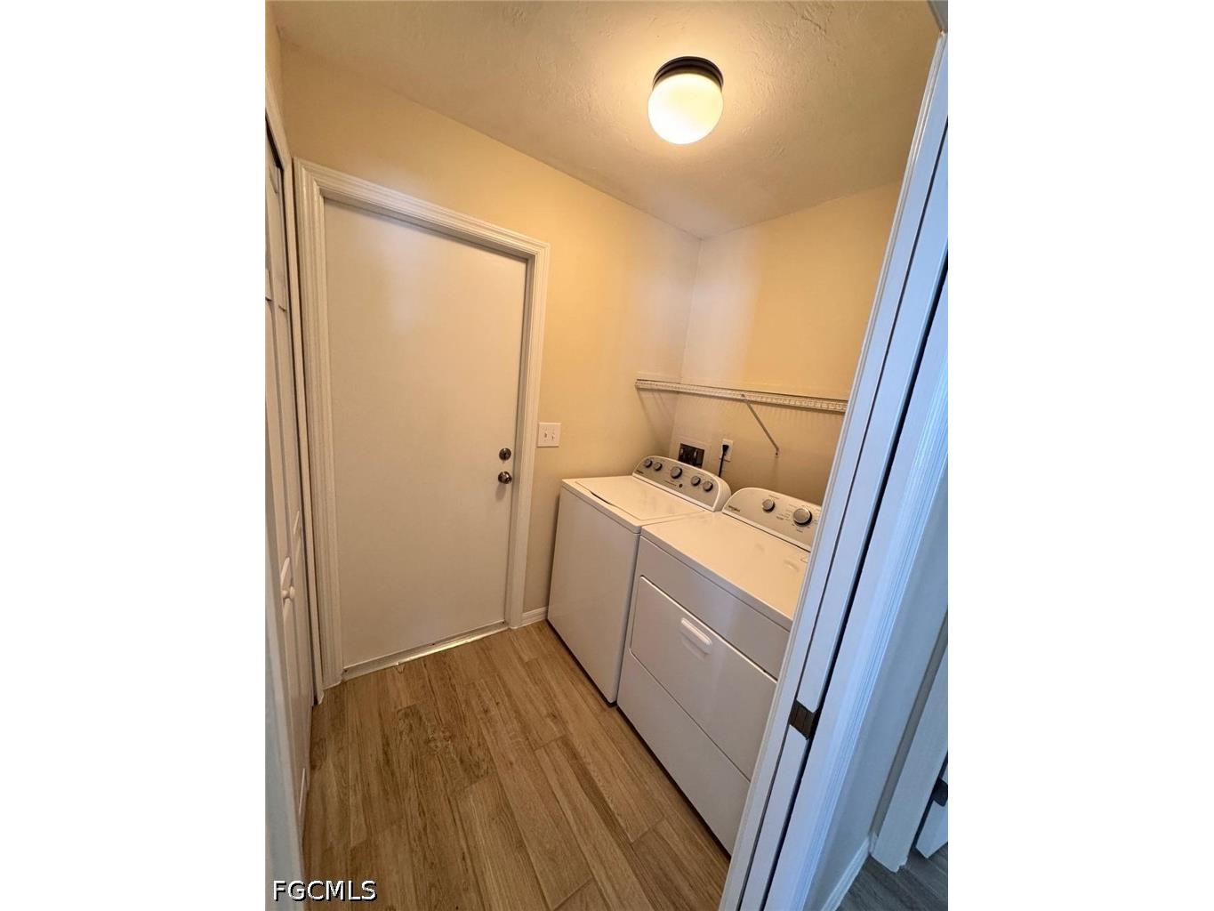 2115 SE 14th Street Cape Coral FL 33990 2026016140 image5