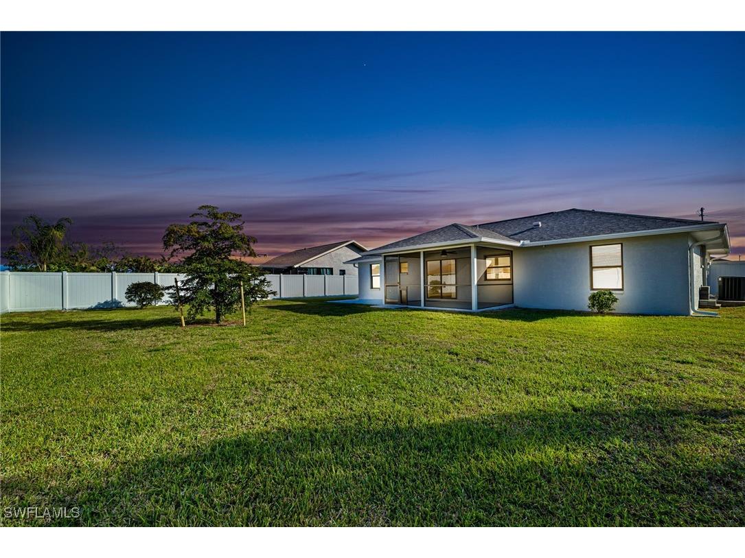 2115 SE 14th Street Cape Coral FL 33990 225002495 image1