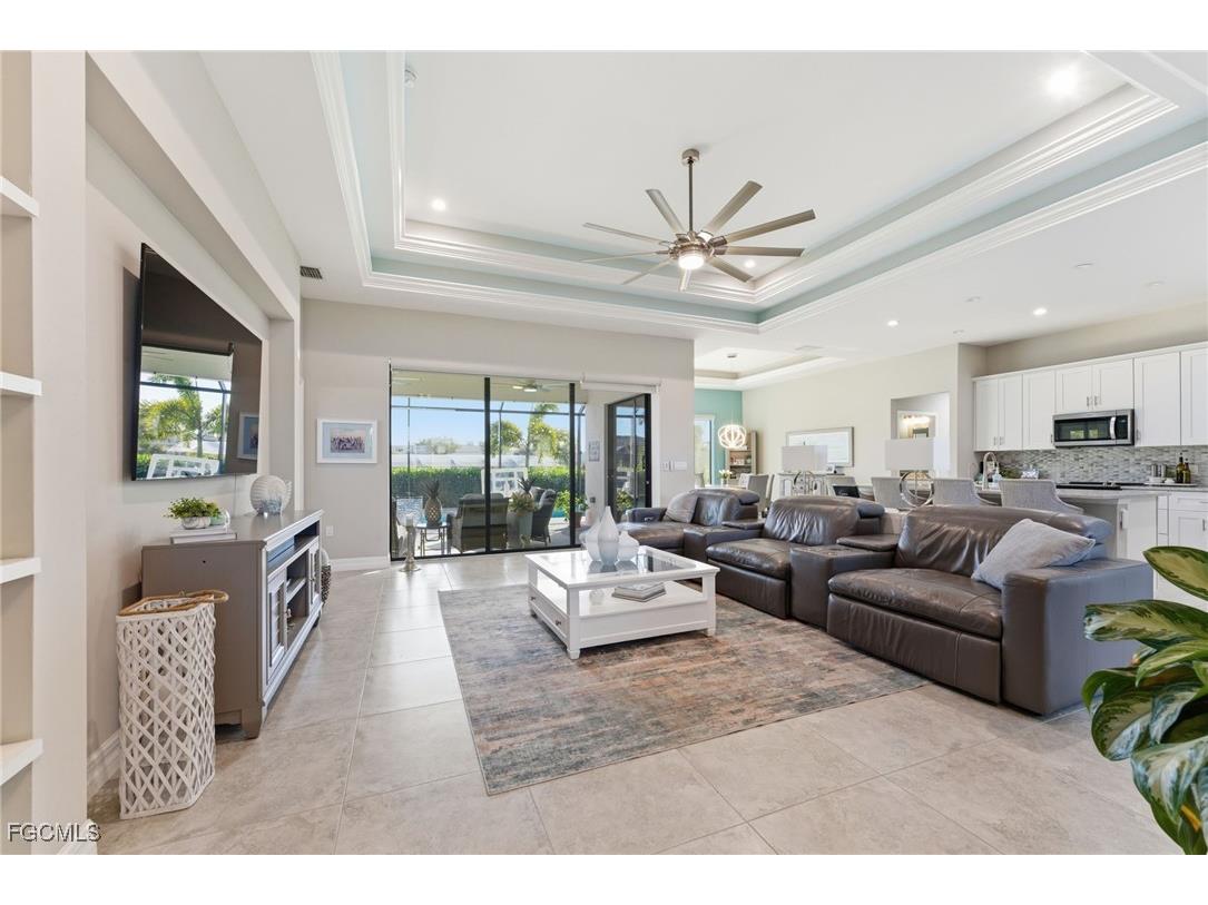 2115 SW 17th Place Cape Coral FL 33991 2026003489 image3