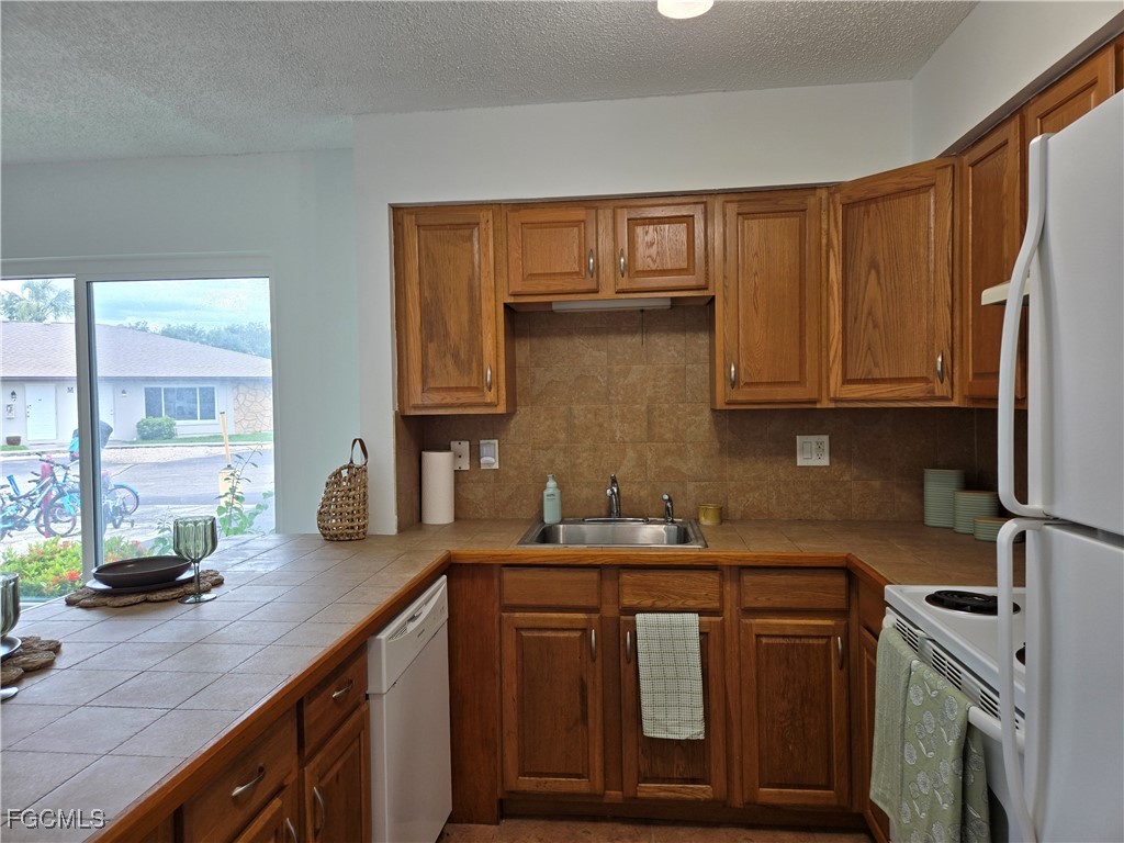 21150 Gertrude Avenue #4 Port Charlotte FL 33952 2025003344 image7