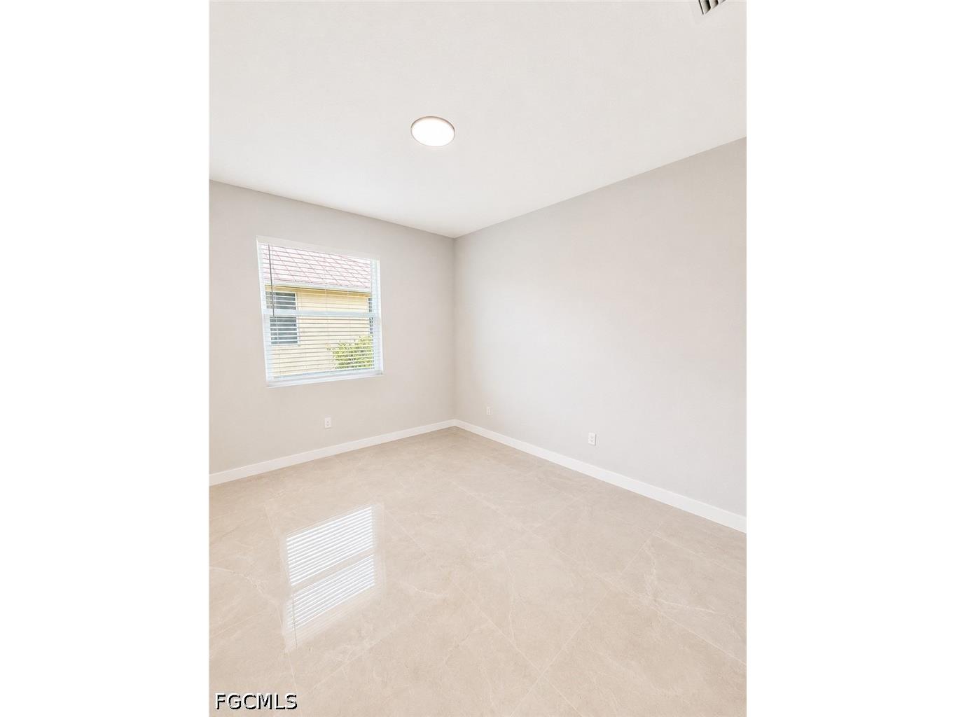 2116 NE 22nd Avenue Cape Coral FL 33909 2026024963 image29