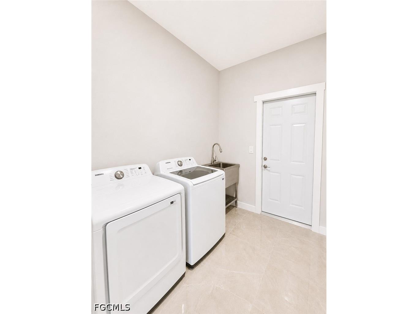 2116 NE 22nd Avenue Cape Coral FL 33909 2026024963 image32