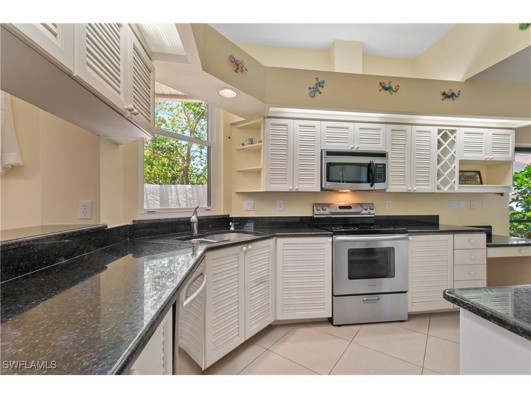 2116 Paget Circle #1 Naples FL 34112 225047260 image15