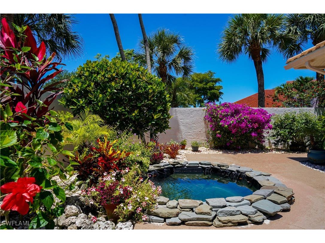 2116 Paget Circle #1 Naples FL 34112 225047260 image30