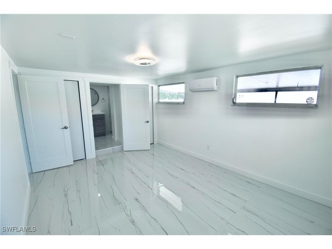 2116 Pineview Road Fort Myers FL 33901 225075827 image12