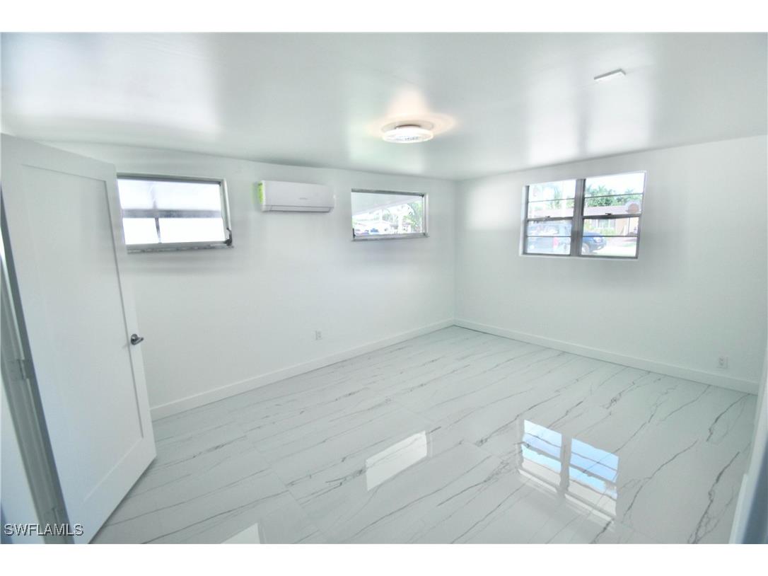 2116 Pineview Road Fort Myers FL 33901 225075827 image14