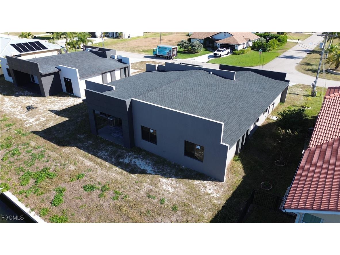 2116 SW 15th Avenue Cape Coral FL 33991 2026002142 image4