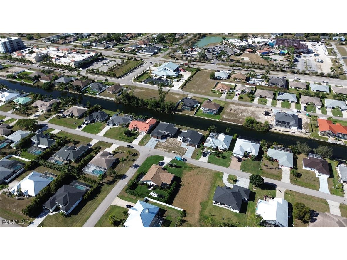 2116 SW 15th Avenue Cape Coral FL 33991 2026002142 image8
