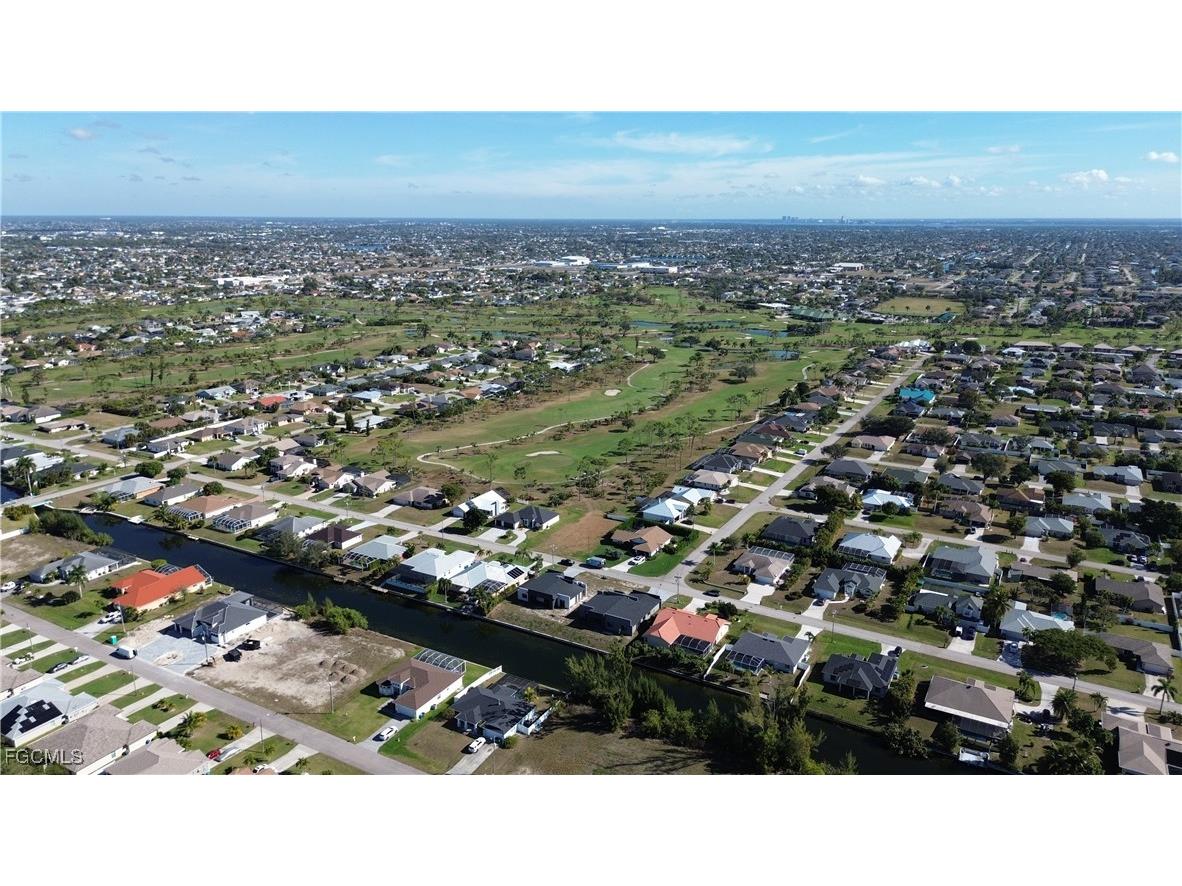 2116 SW 15th Avenue Cape Coral FL 33991 2026002142 image9