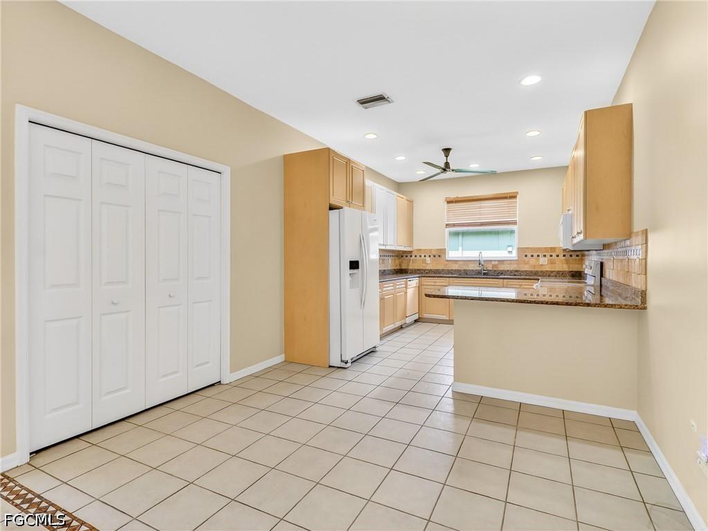2116 SW 44th Street Cape Coral FL 33914 2026000256 image10