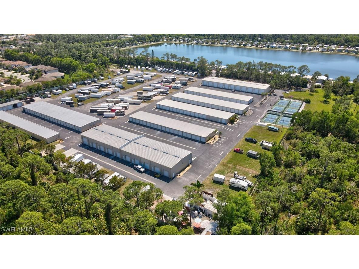 2117 Crystal Lake Drive Naples FL 34120 225068898 image12