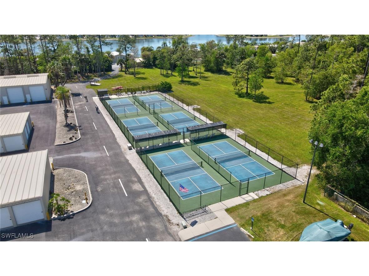 2117 Crystal Lake Drive Naples FL 34120 225068898 image4