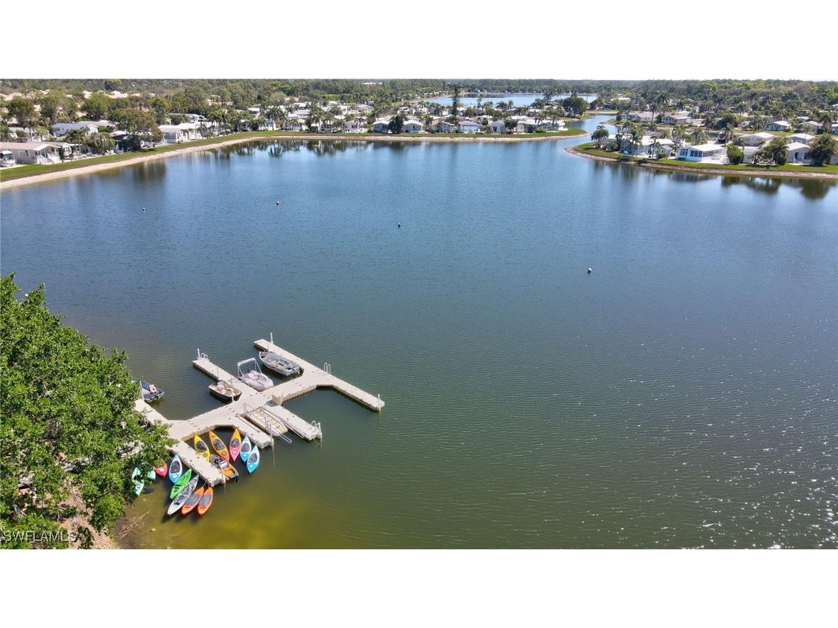 2117 Crystal Lake Drive Naples FL 34120 225068898 image9