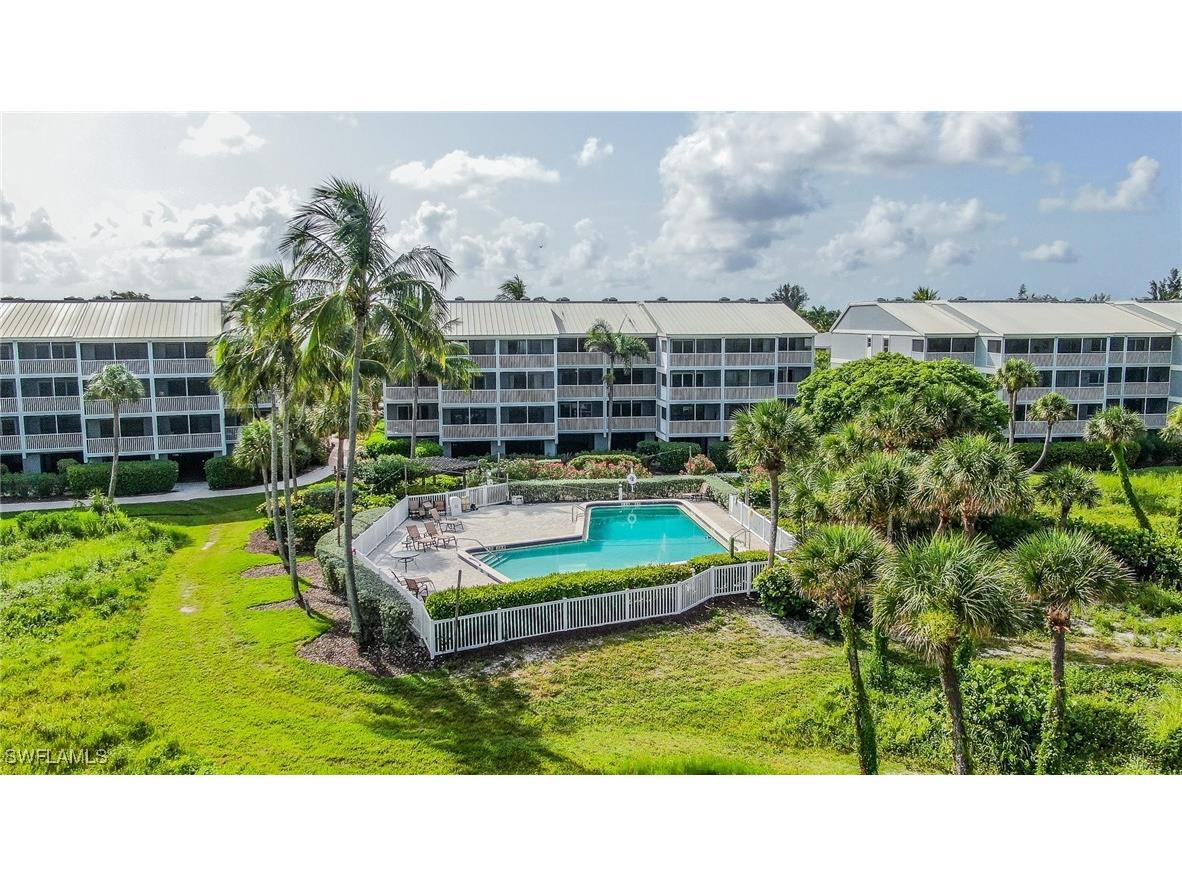 2117 Gulf Beach Villas Captiva FL 33924 225008378 image21