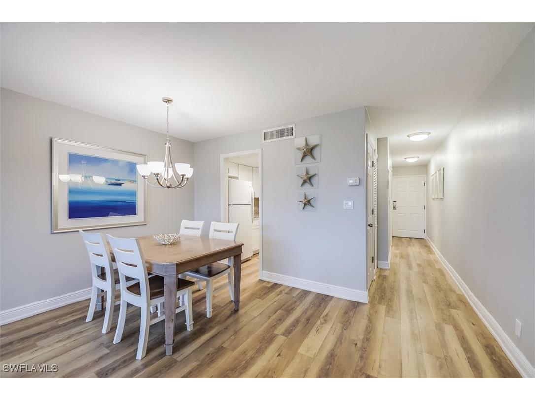 2117 Gulf Beach Villas Captiva FL 33924 225008378 image9