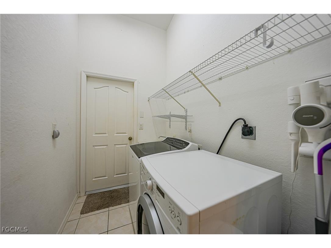 2117 NE 40th Street Cape Coral FL 33909 2026011249 image23