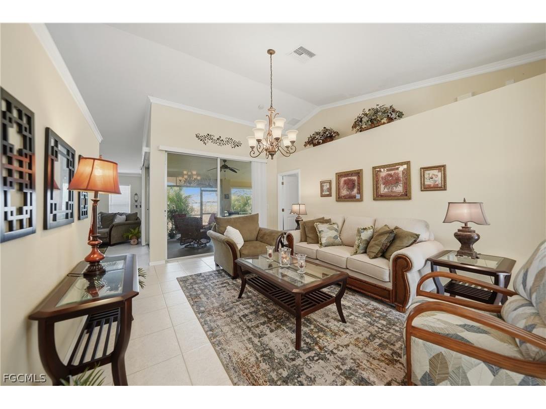 2117 NE 40th Street Cape Coral FL 33909 2026011249 image5