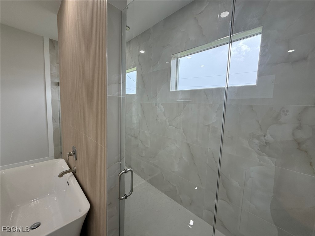 2117 NW 16th Place Cape Coral FL 33993 2025007507 image22