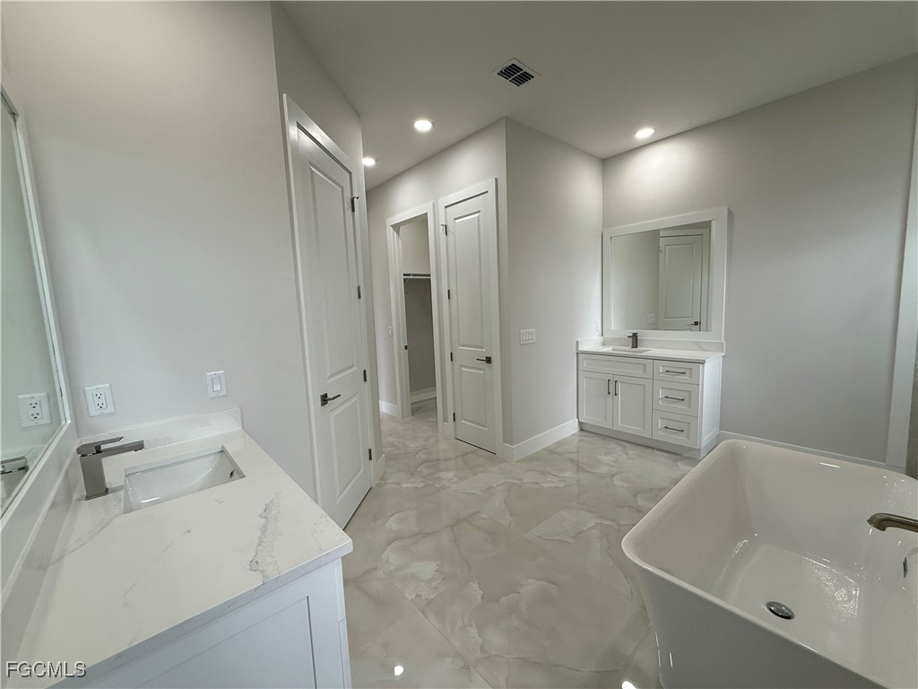 2117 NW 16th Place Cape Coral FL 33993 2025007507 image23