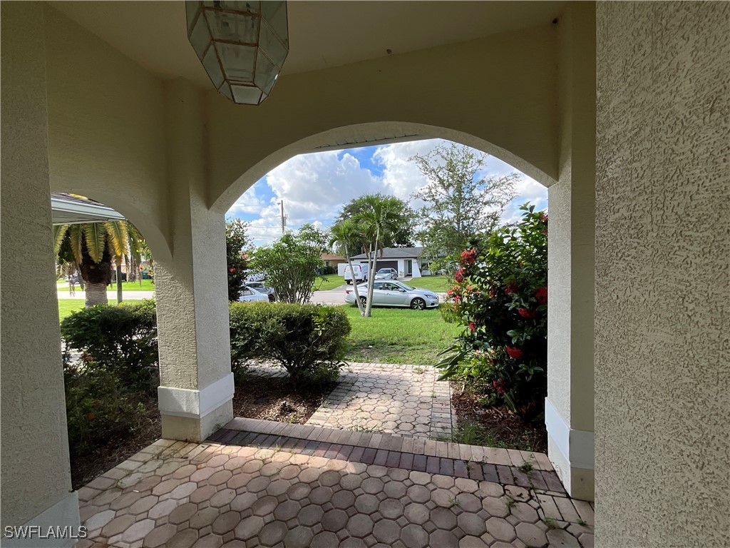 2117 SE 9th Terrace Cape Coral FL 33990 225057489 image4