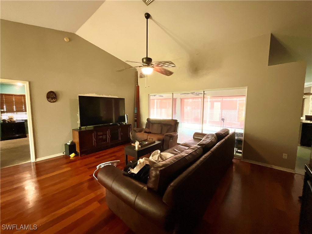 2117 SE 9th Terrace Cape Coral FL 33990 225057489 image7