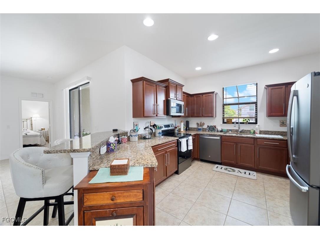 2117 SW 22nd Court Cape Coral FL 33991 2025010456 image13