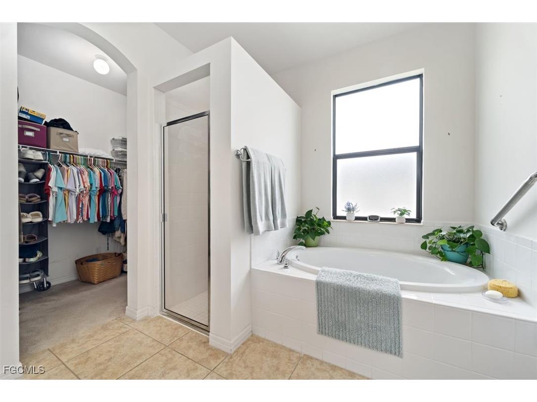 2117 SW 22nd Court Cape Coral FL 33991 2025010456 image19